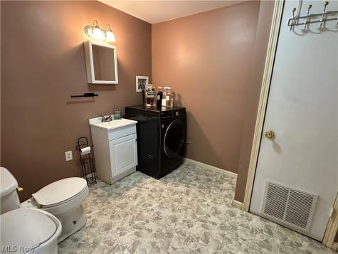 512 North Street Caldwell OH 43724