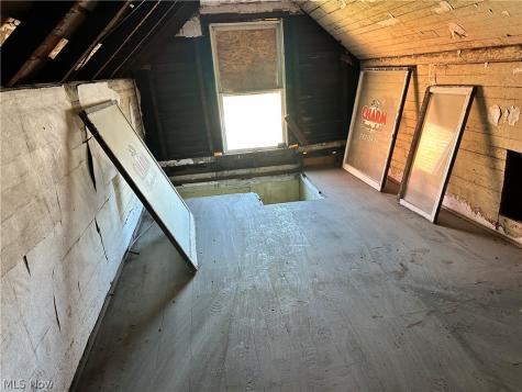 512 North Street Caldwell OH 43724