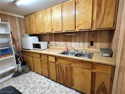 512 North Street Caldwell OH 43724