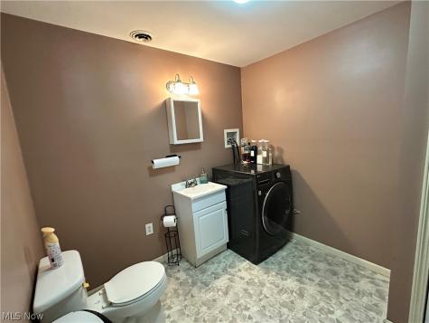 512 North Street Caldwell OH 43724