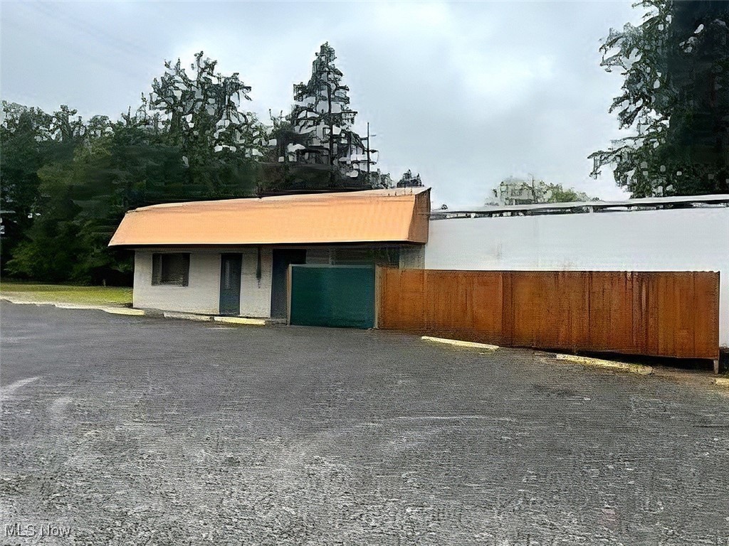 771 W Main Street Alliance OH 44601