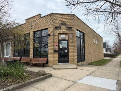 524 E 200th Street Euclid OH 44119