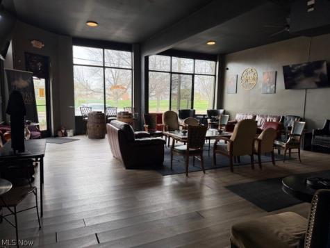 524 E 200th Street Euclid OH 44119