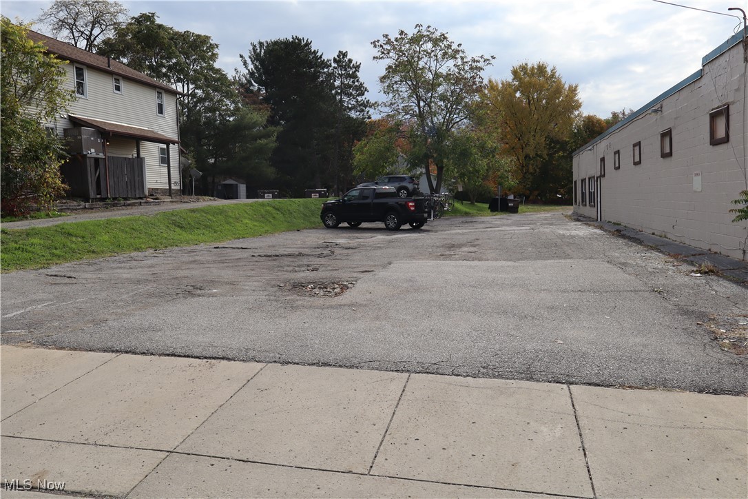 259 W Main Street Cortland OH 44410