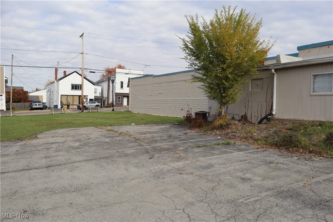 259 W Main Street Cortland OH 44410