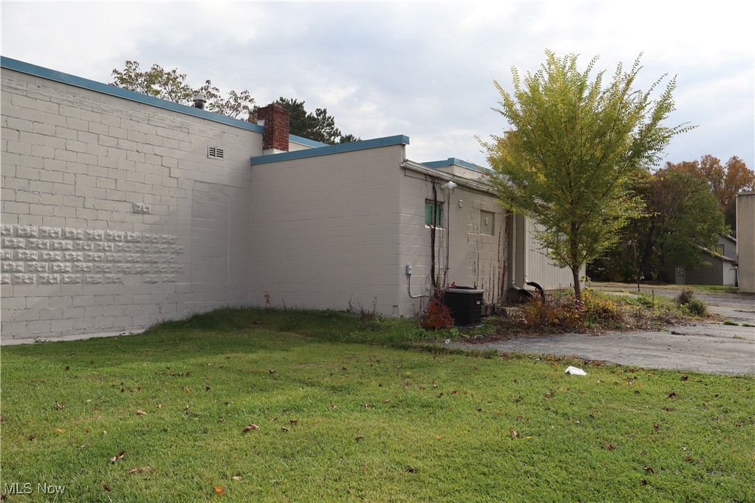 259 W Main Street Cortland OH 44410