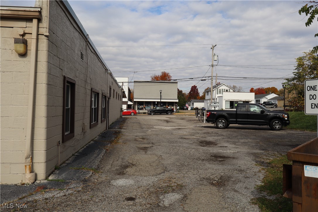 259 W Main Street Cortland OH 44410