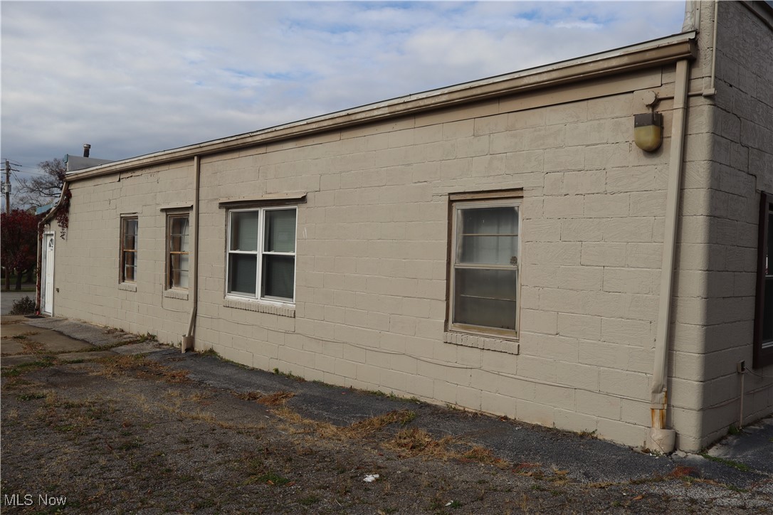 259 W Main Street Cortland OH 44410