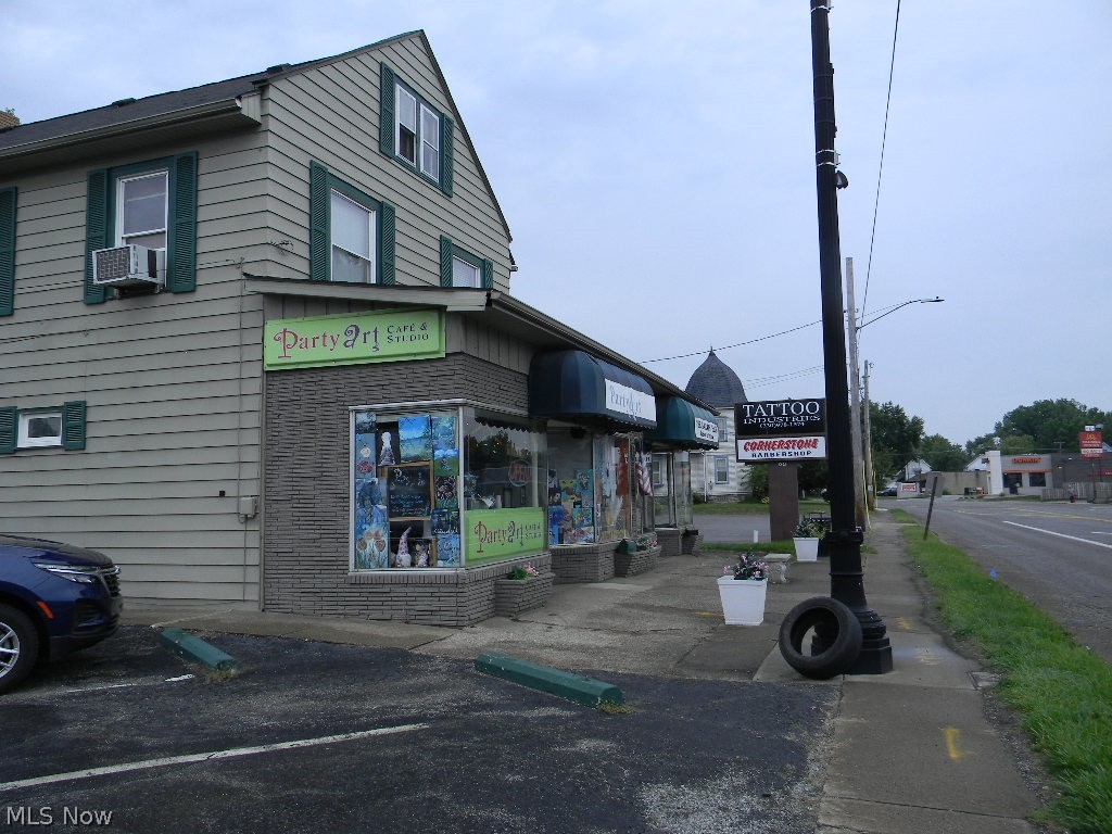 506 N Main Street Niles OH 44446