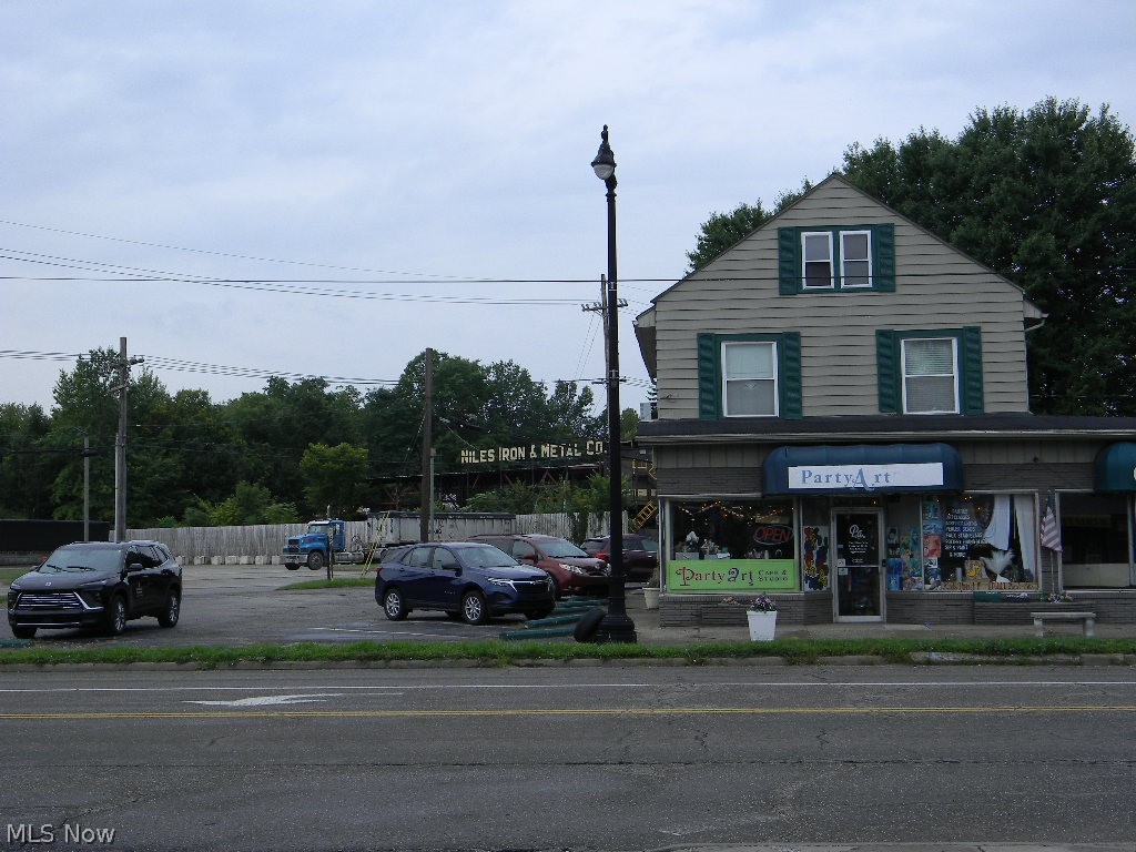 506 N Main Street Niles OH 44446