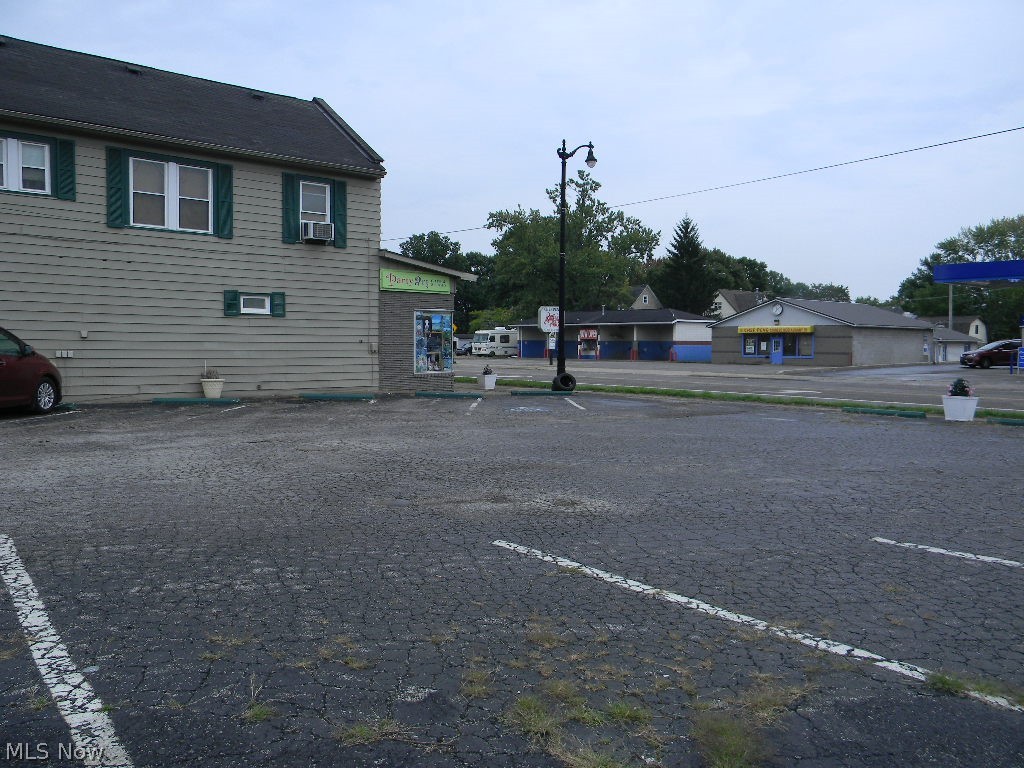 506 N Main Street Niles OH 44446
