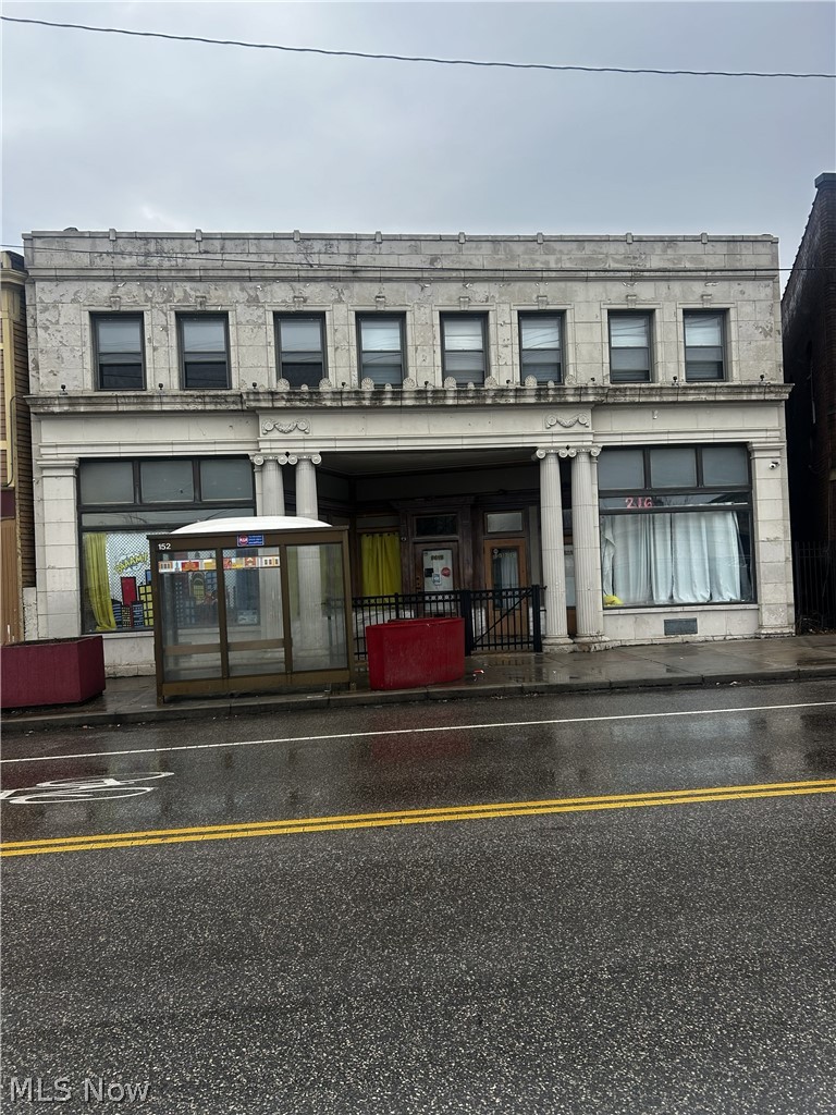 9815 Lorain Avenue Cleveland OH 44102
