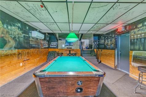 703 Lake Avenue Elyria OH 44035