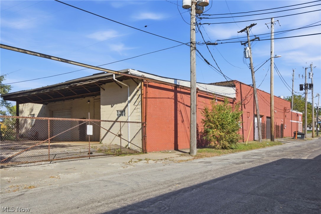 3560 E 93rd Street Cleveland OH 44105