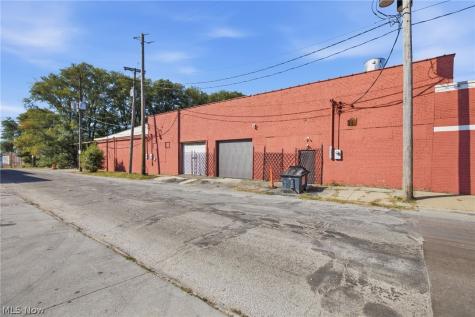 3560 E 93rd Street Cleveland OH 44105