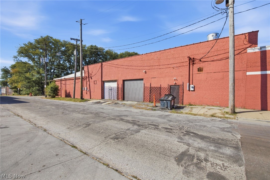 3560 E 93rd Street Cleveland OH 44105