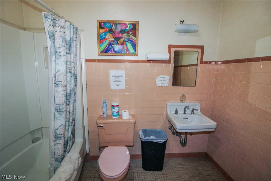 115 Madison Street Port Clinton OH 43452