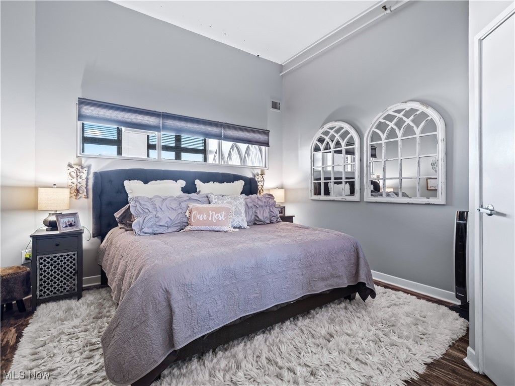 1133 W 9th Street Cleveland OH 44113