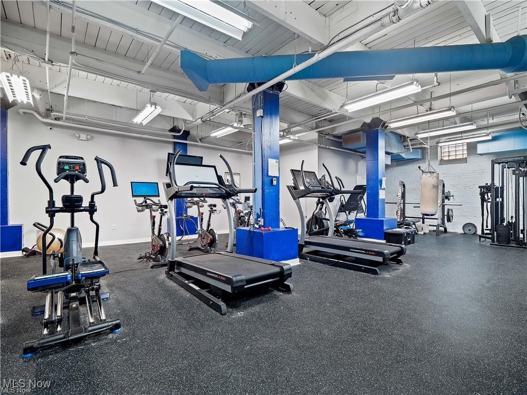 1133 W 9th Street Cleveland OH 44113