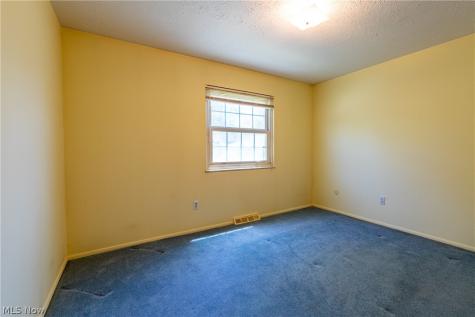 13652 Oakbrook Drive North Royalton OH 44133