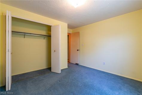 13652 Oakbrook Drive North Royalton OH 44133