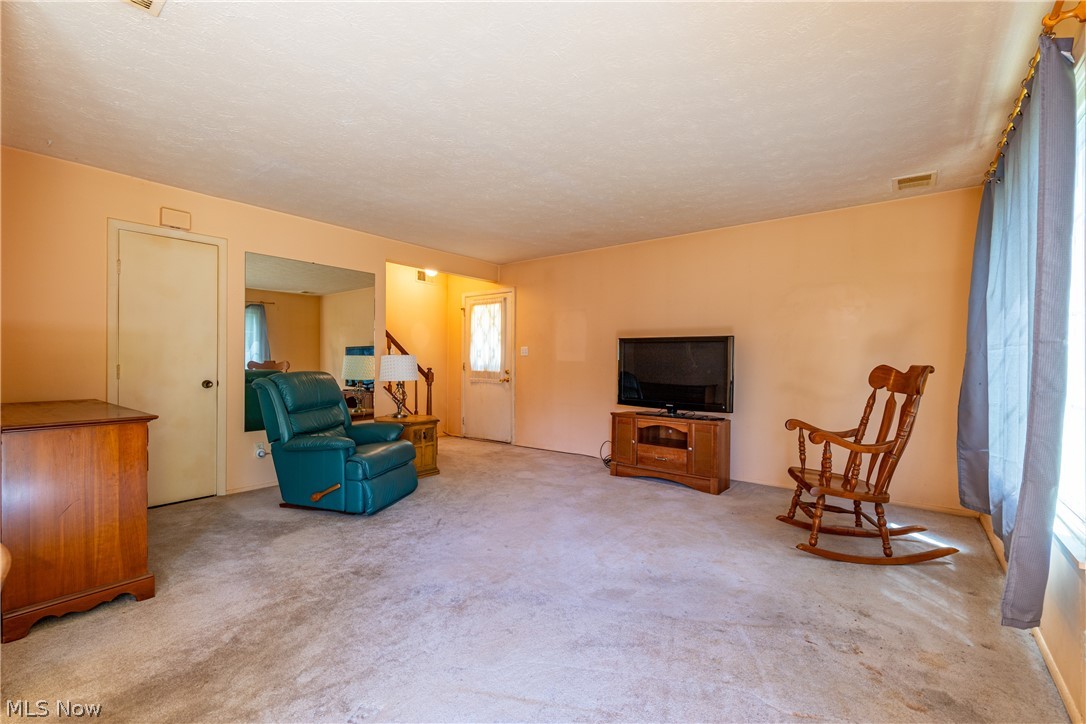 13652 Oakbrook Drive North Royalton OH 44133