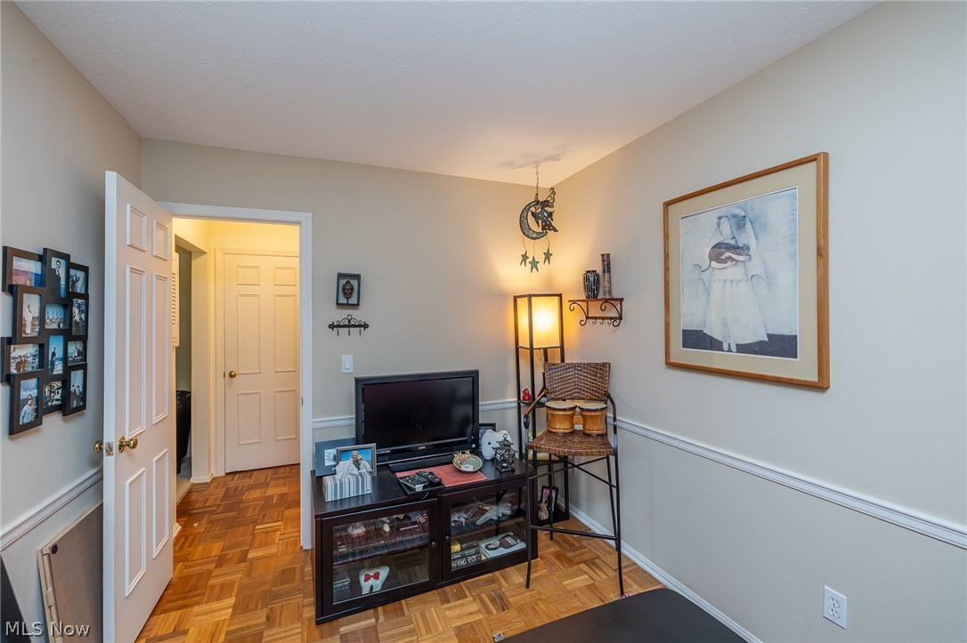 6919 W Fitzwater Road Brecksville OH 44141
