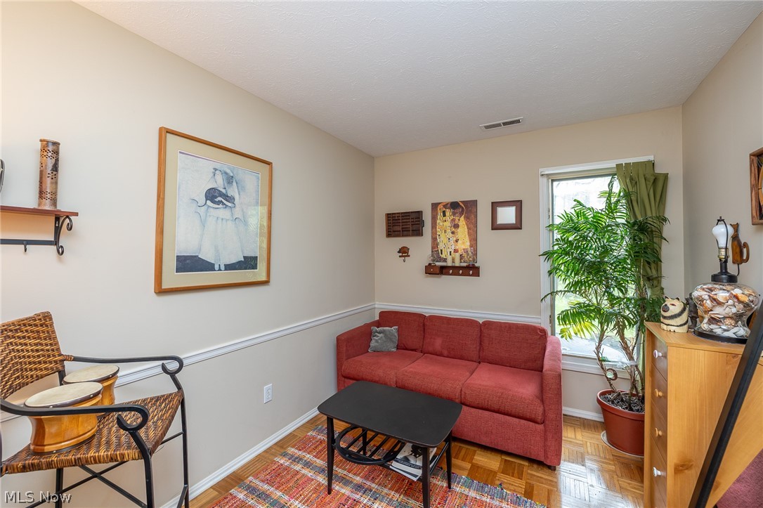 6919 W Fitzwater Road Brecksville OH 44141