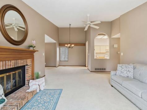 4557 Saint James Circle NW Canton OH 44708