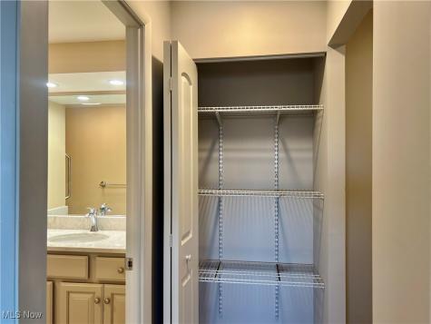 12550 Lake Avenue Lakewood OH 44107