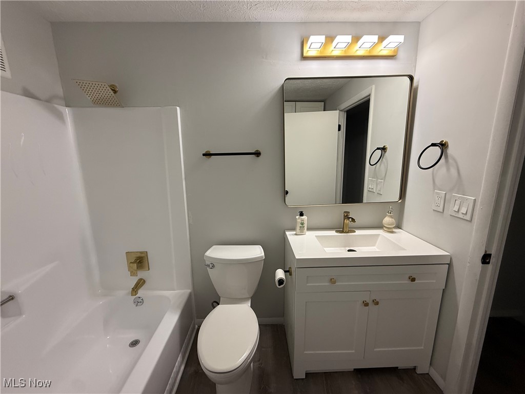 721 Tollis Broadview Heights OH 44147