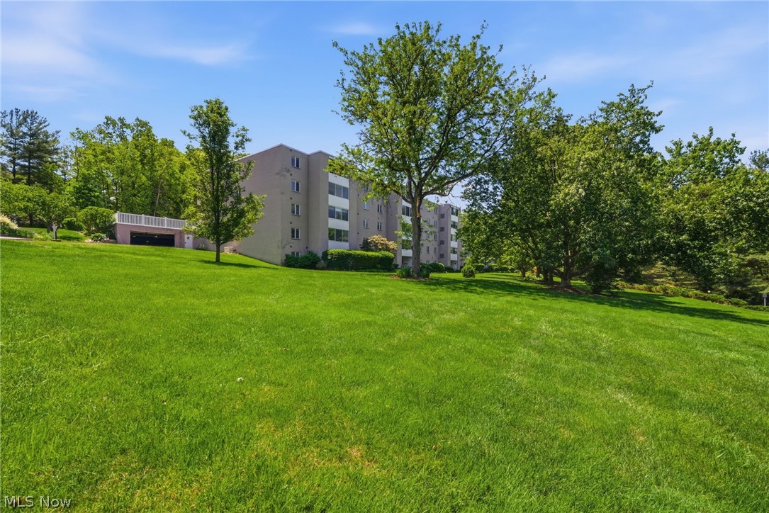 520 Meredith Lane Cuyahoga Falls OH 44223
