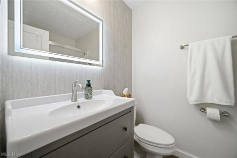 520 Meredith Lane Cuyahoga Falls OH 44223