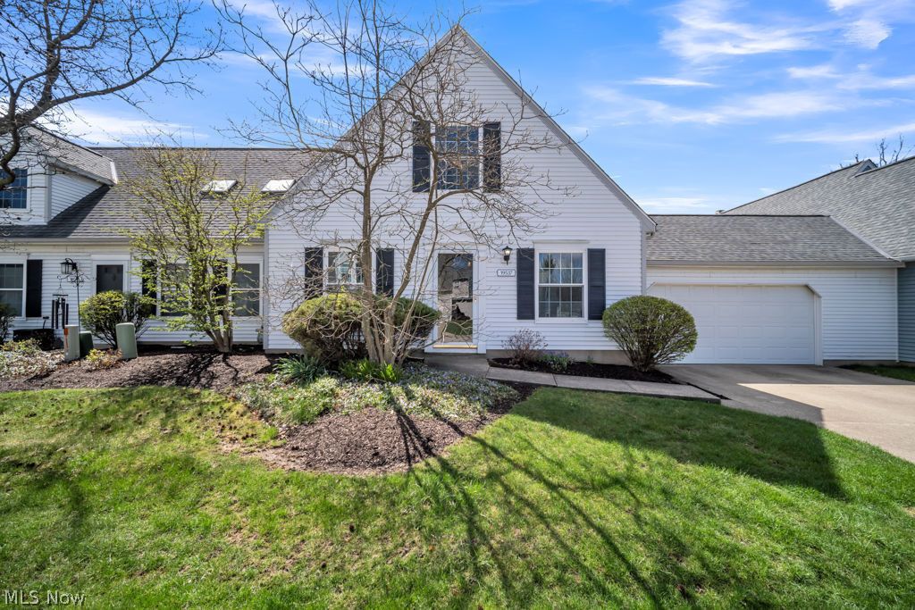 19537 Lymans Lane Strongsville OH 44149