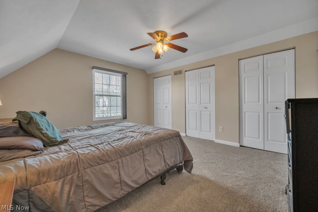 19537 Lymans Lane Strongsville OH 44149