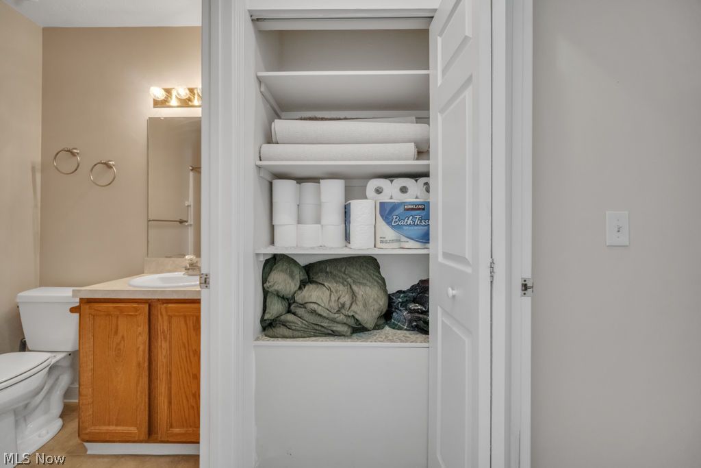 19537 Lymans Lane Strongsville OH 44149