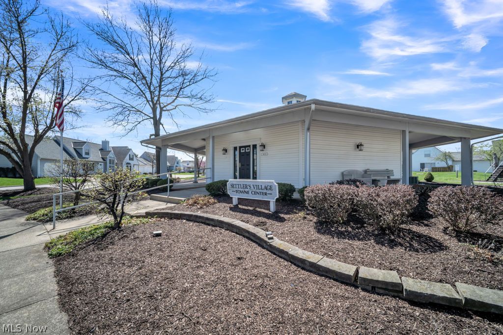 19537 Lymans Lane Strongsville OH 44149