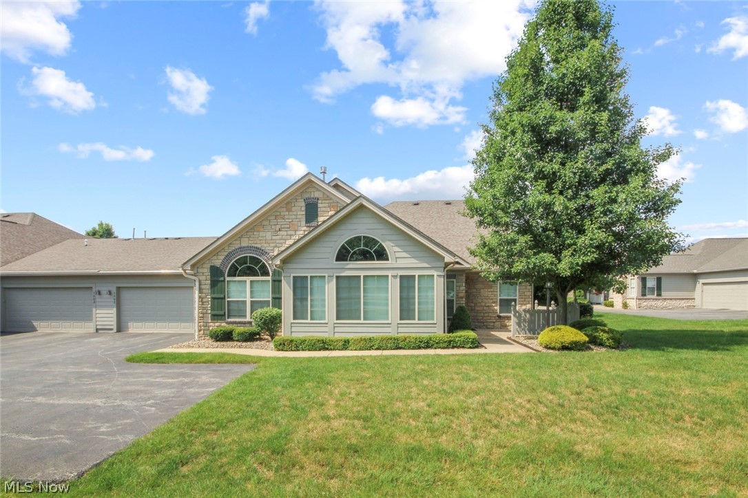 9264 Sharrott Road Poland OH 44514