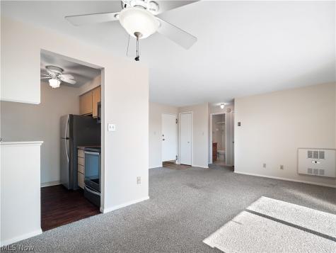 1480 Warren Road Lakewood OH 44107