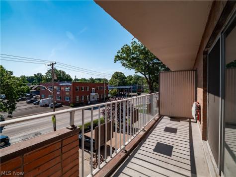 1480 Warren Road Lakewood OH 44107
