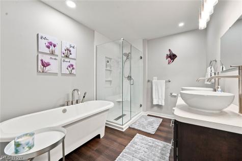 115 N Howard Street Akron OH 44308