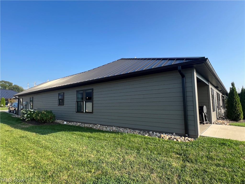 1002 Sycamore Lane Millersburg OH 44654