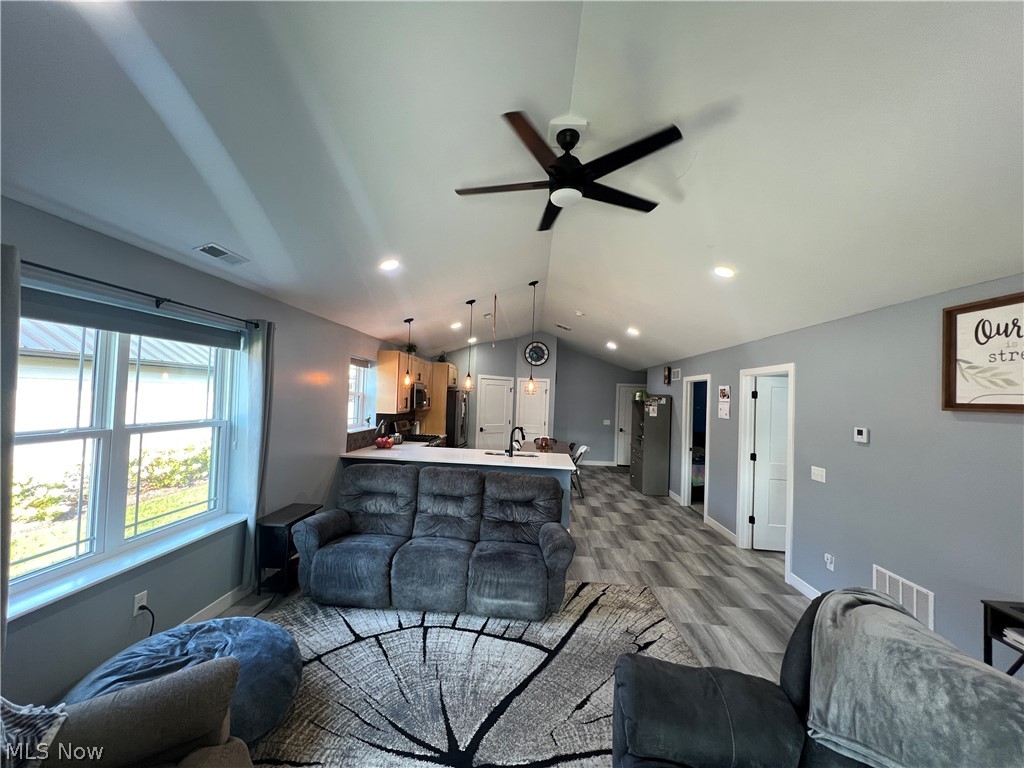 1002 Sycamore Lane Millersburg OH 44654