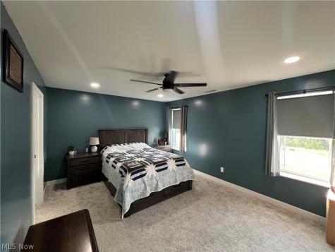 1002 Sycamore Lane Millersburg OH 44654