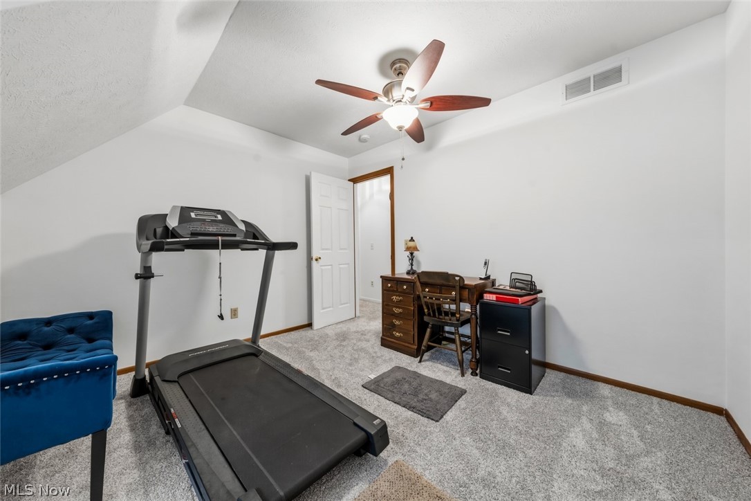 37608 Sturbridge Lane Willoughby OH 44094