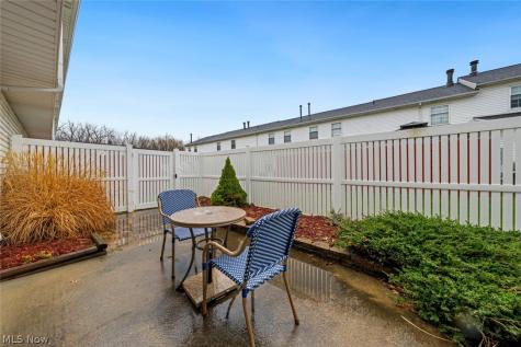 37608 Sturbridge Lane Willoughby OH 44094