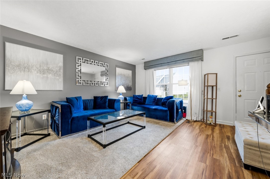 37608 Sturbridge Lane Willoughby OH 44094