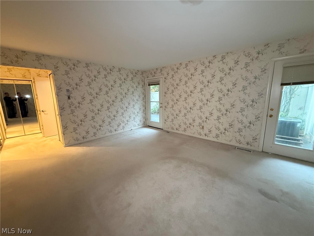 107 Fox Hollow Court Mayfield Heights OH 44124