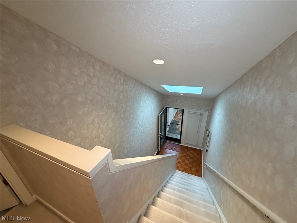 107 Fox Hollow Court Mayfield Heights OH 44124