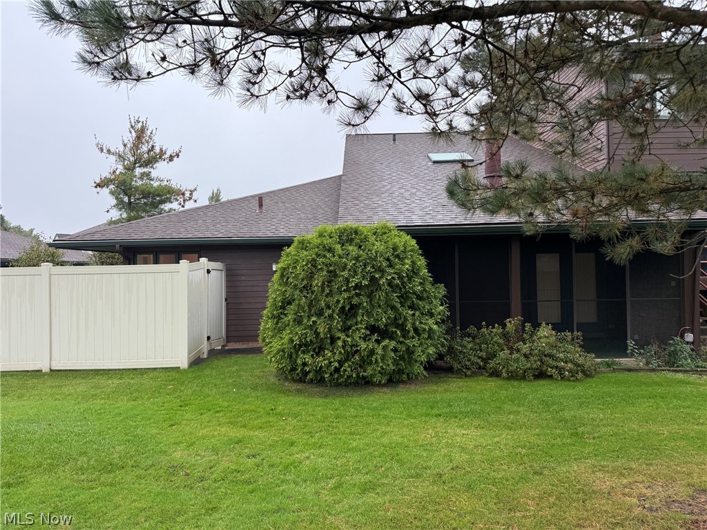 107 Fox Hollow Court Mayfield Heights OH 44124
